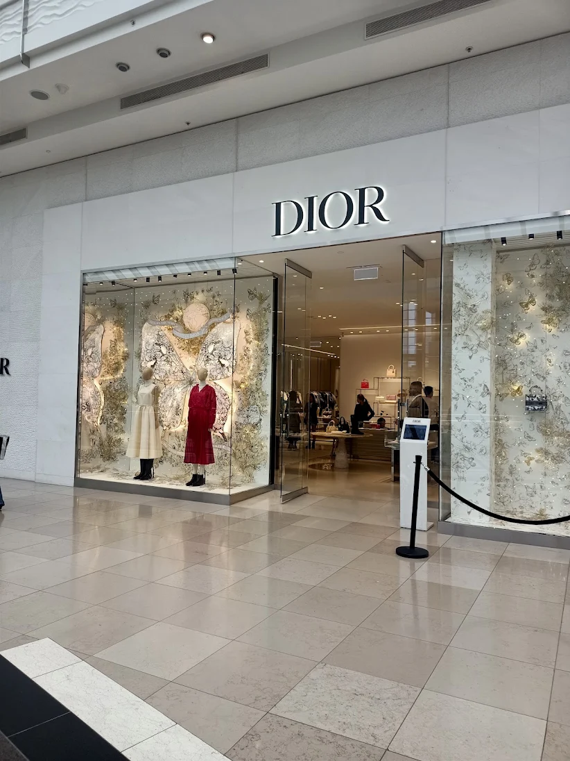 Retail fit-out finishing